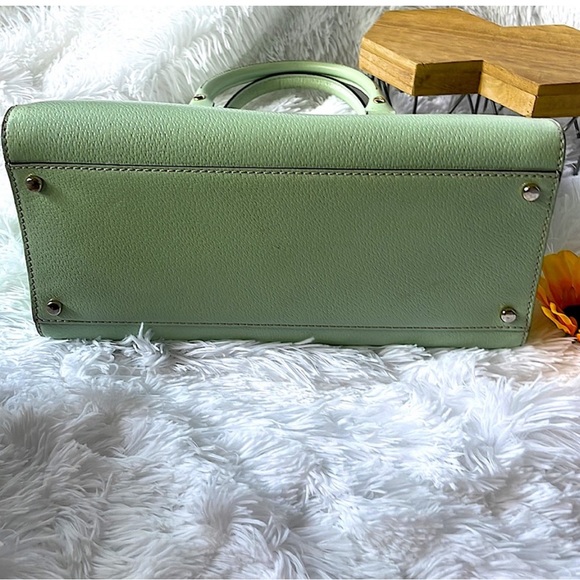 Kate Spade ♠️ Wellesley Durham Satchel Crossbody GUC - Picture 2 of 13